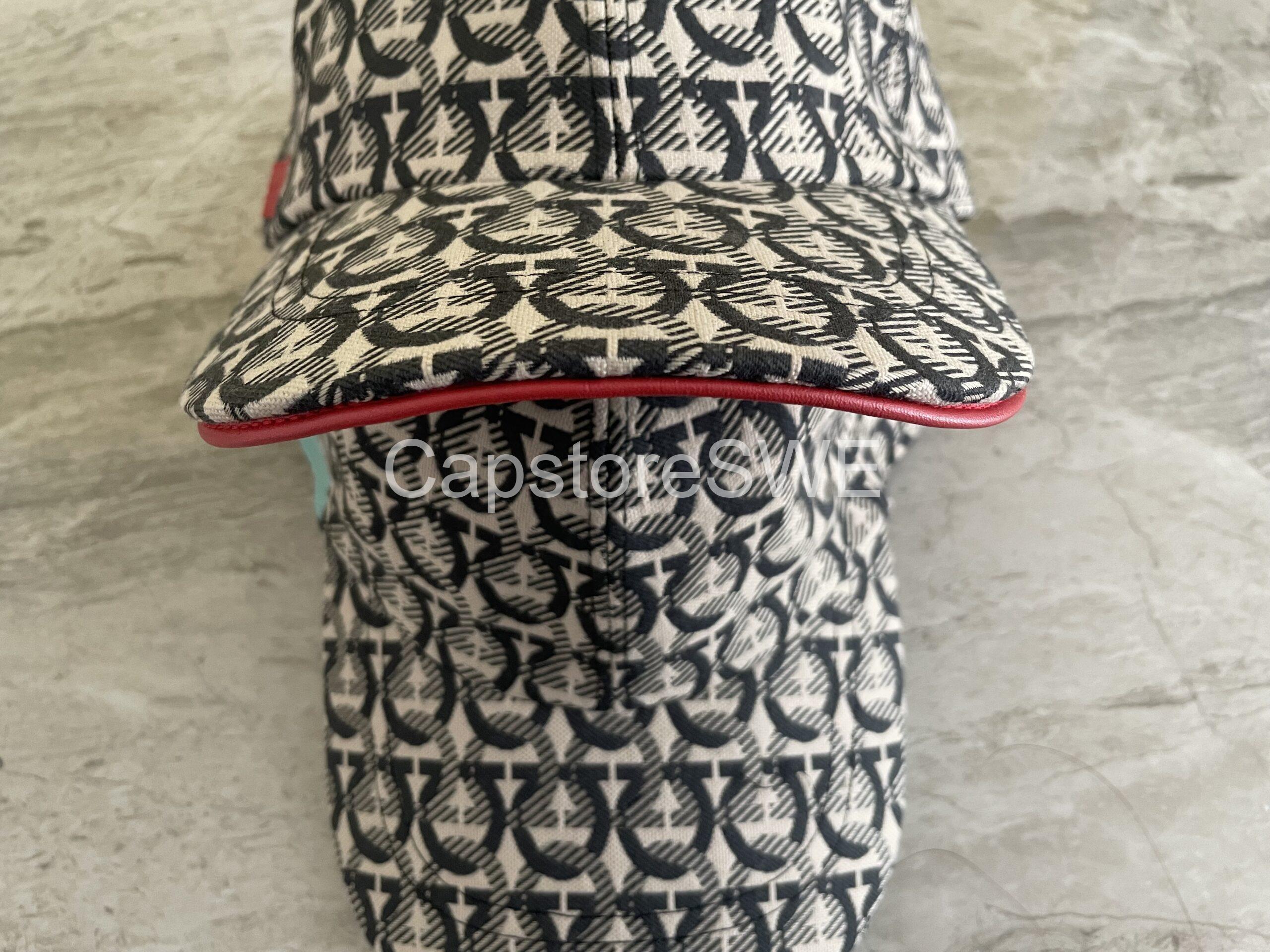 salvatore ferragamo gancini print baseball cap – beige/black with green leather trim salvatore ferragamo gancini print baseball cap – beige/black with green leather trim