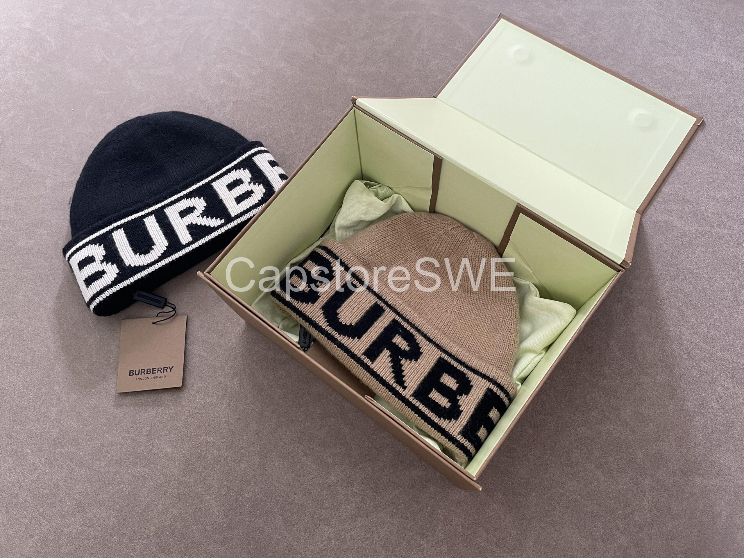 burberry logo knit beanie – black & beige burberry logo knit beanie – black & beige